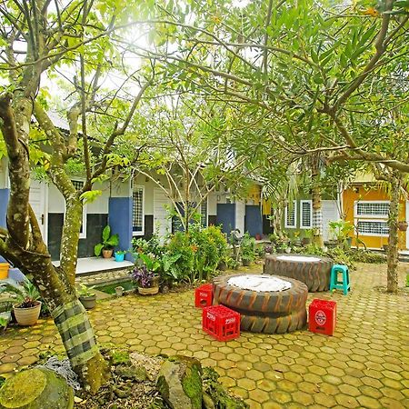 Oyo 90229 Fidel Caestro Homestay Kotadalem Екстериор снимка