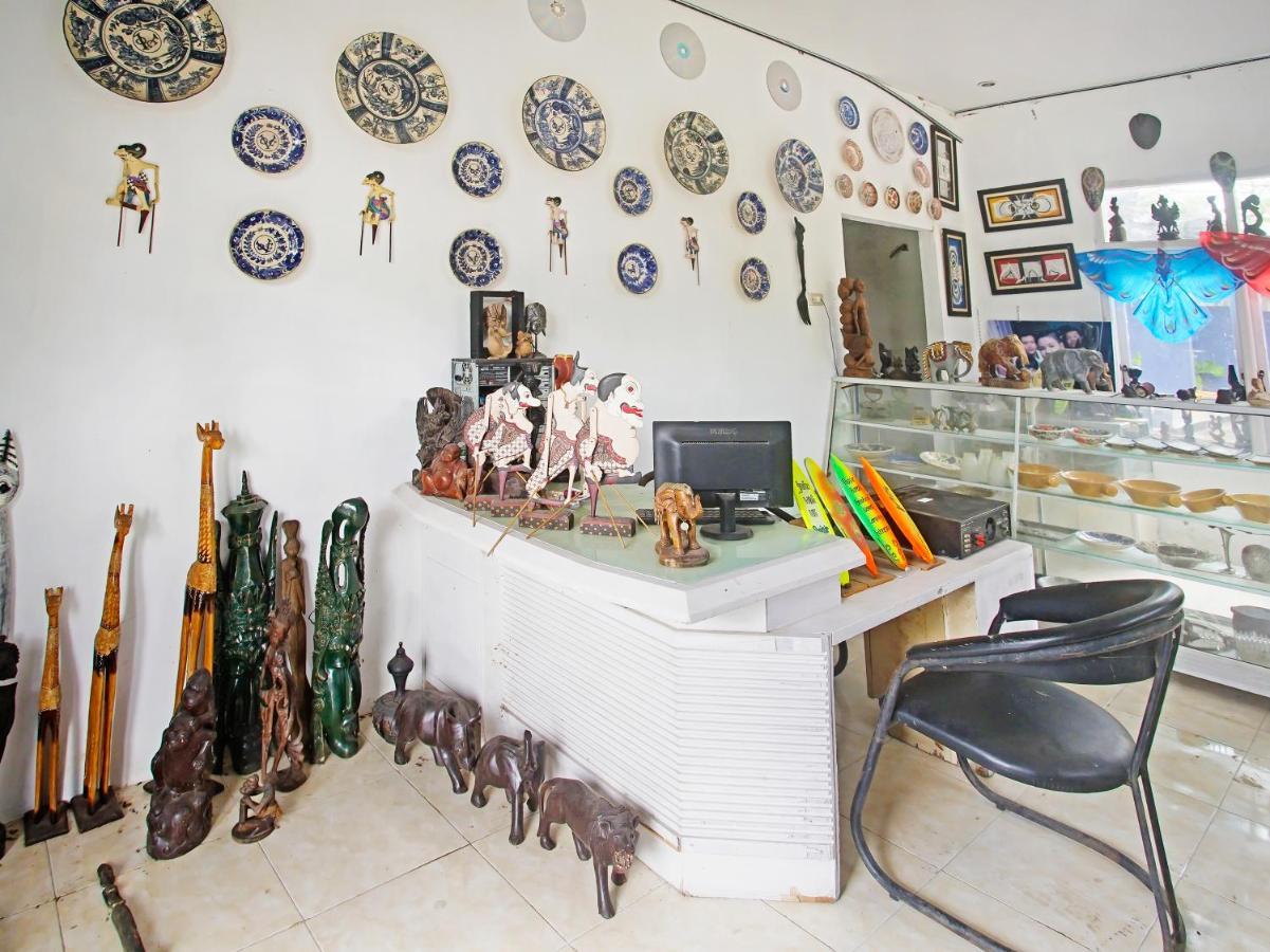 Oyo 90229 Fidel Caestro Homestay Kotadalem Екстериор снимка